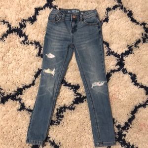 ⚡️Cat & Jack - distressed sequin jeans